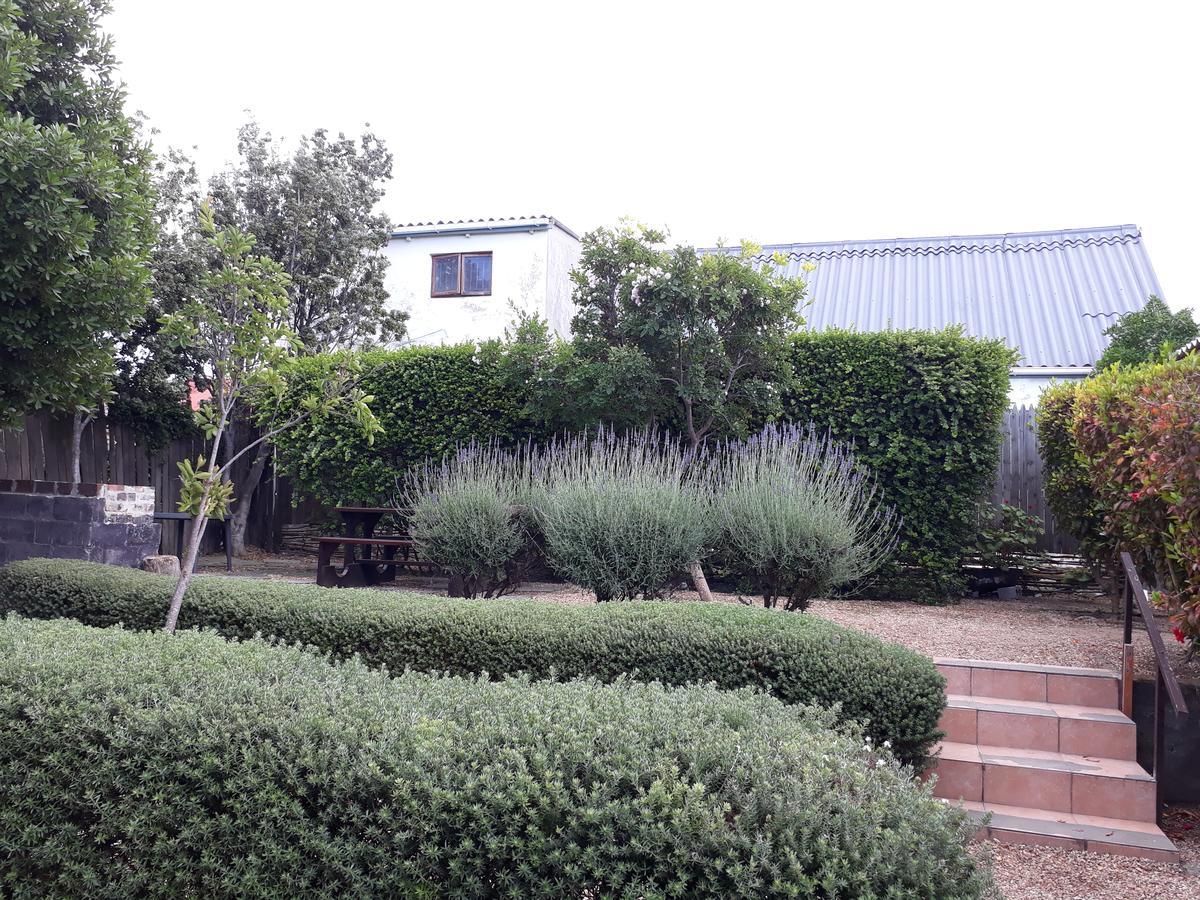 Tourist Lodge Gansbaai Exterior foto